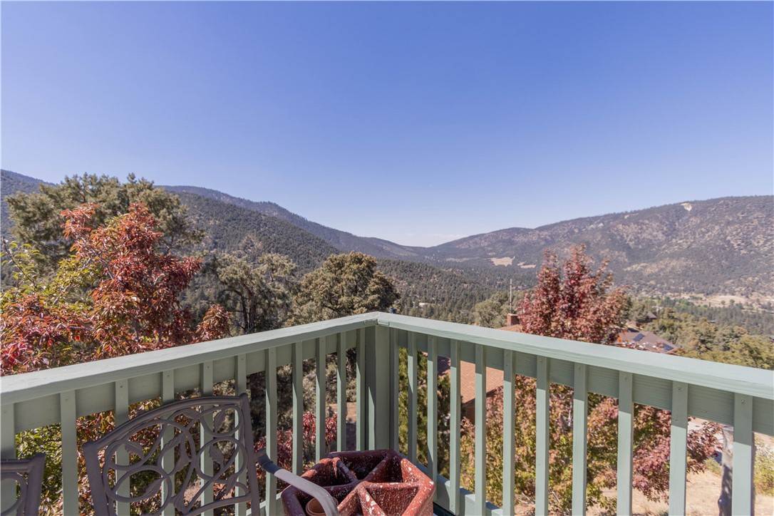 Pine Mountain Club, CA 93222,1715 Dawn CT