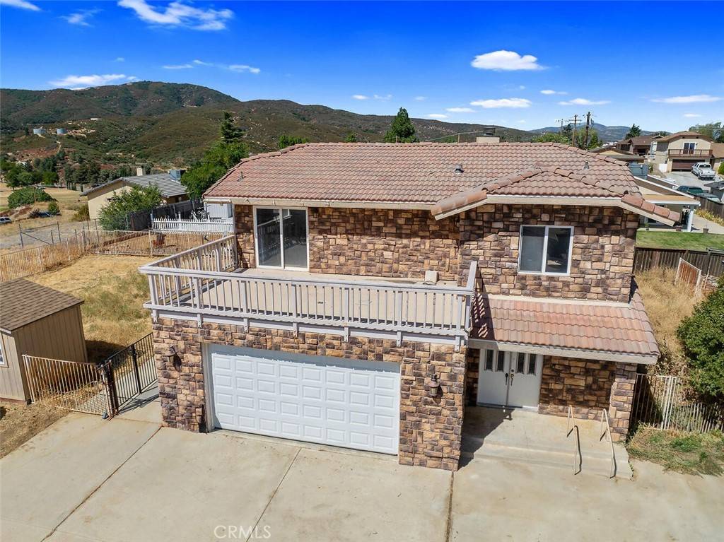 Lake Hughes, CA 93532,42651 Beaverbrook DR