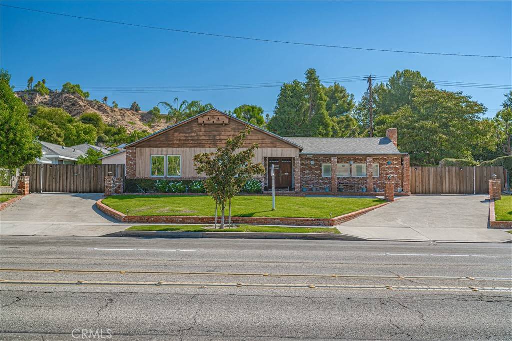 Saugus, CA 91350,27086 Seco Canyon RD