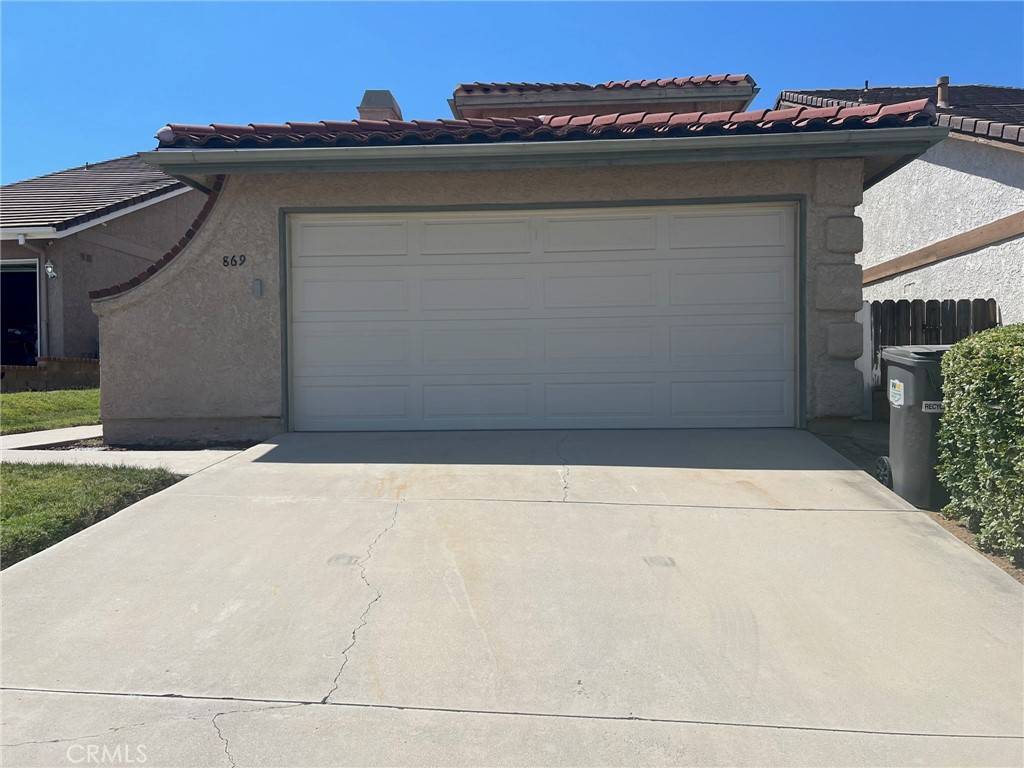 Simi Valley, CA 93065,869 Devon CT