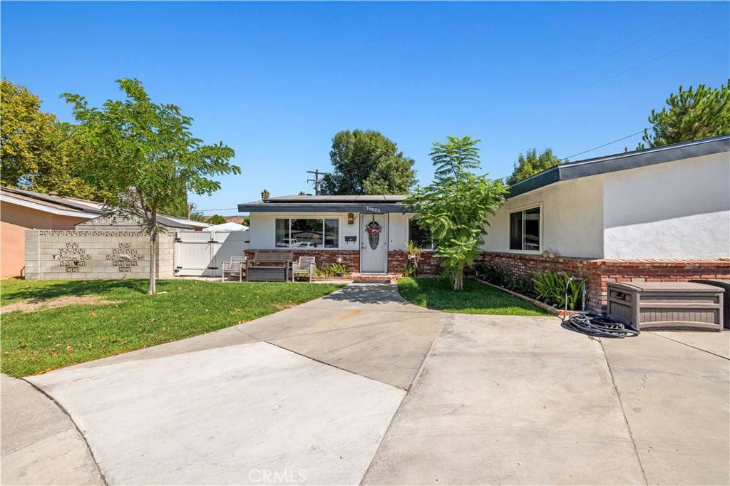 Canyon Country, CA 91351,19003 Calla WAY