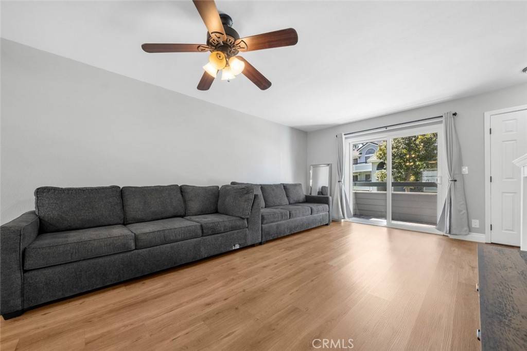 26758 Claudette ST #427 Canyon Country, CA 91351