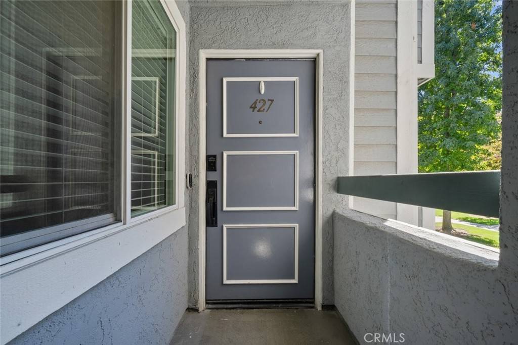 Canyon Country, CA 91351,26758 Claudette ST #427