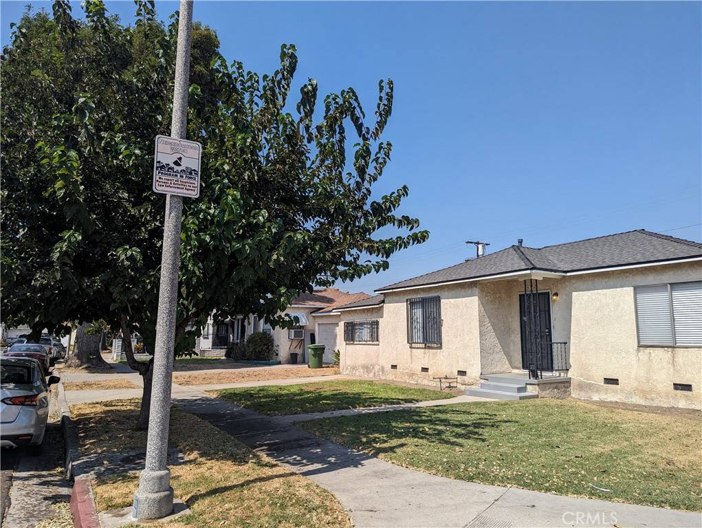 Panorama City, CA 91402,14229 Burton ST