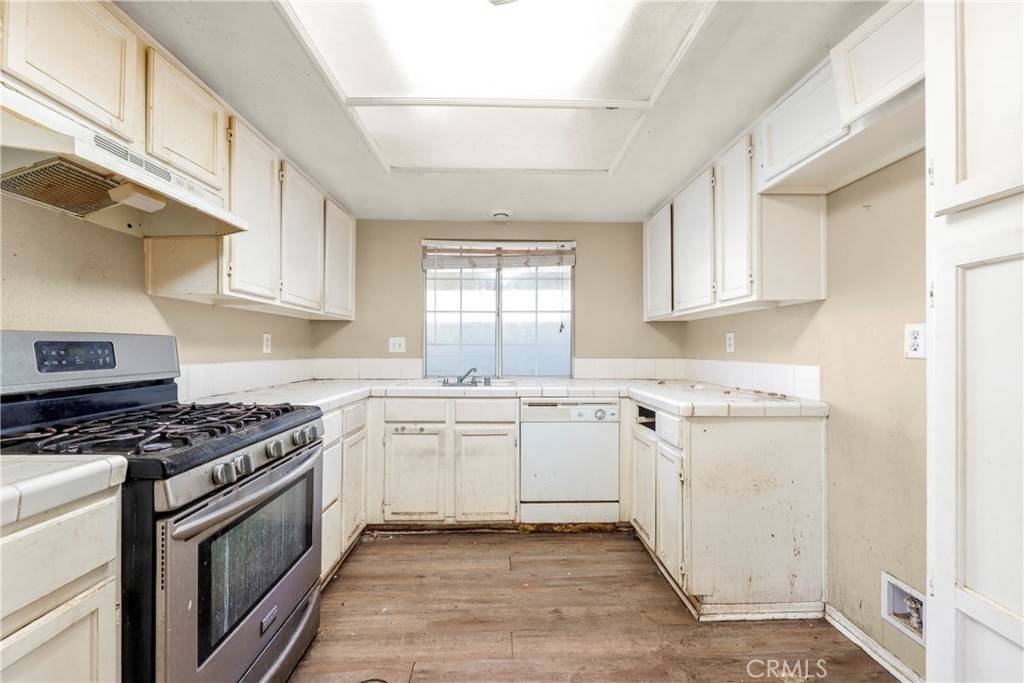 Lancaster, CA 93534,601 Trixis AVE