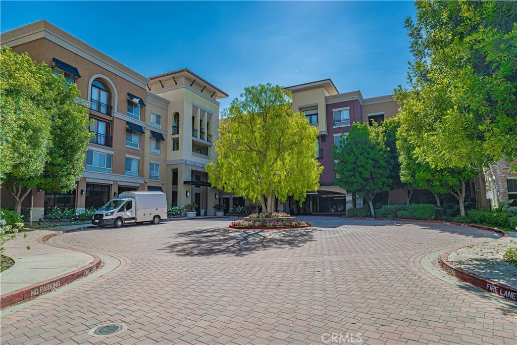 Valencia, CA 91355,24595 Town Center DR #3311