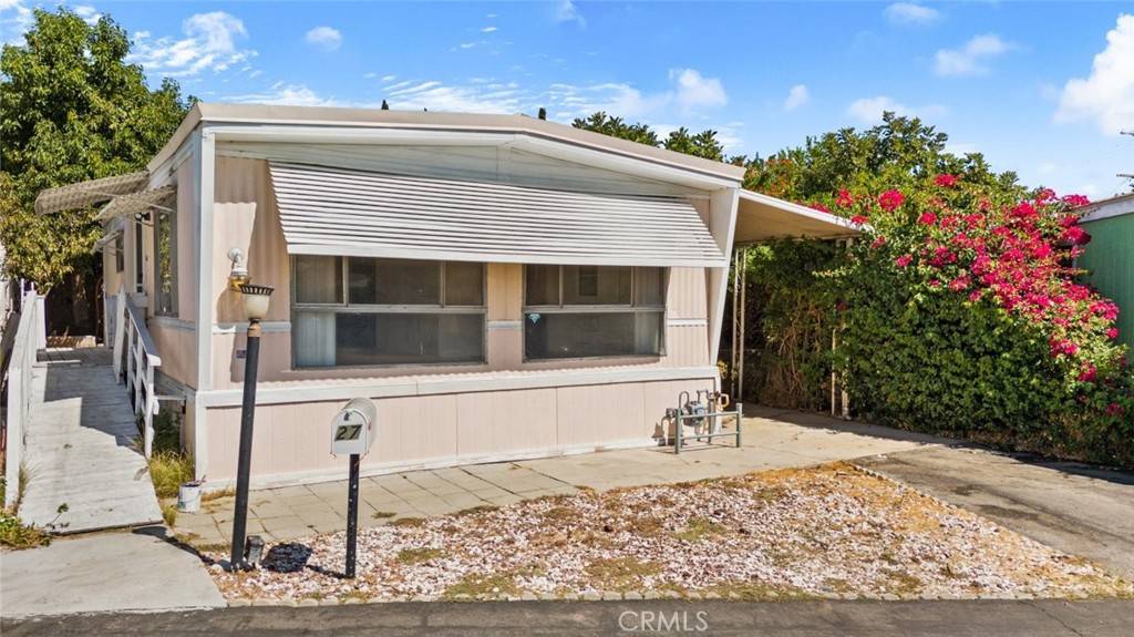 Sylmar, CA 91342,13120 Bradley AVE #27