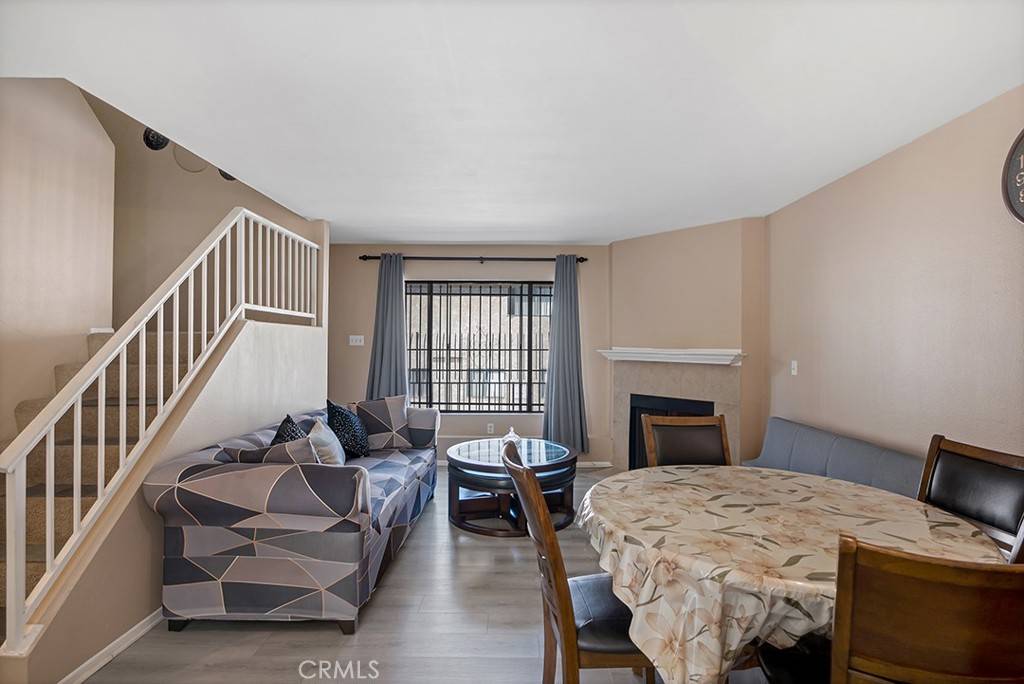 Panorama City, CA 91402,8834 Willis AVE #2A