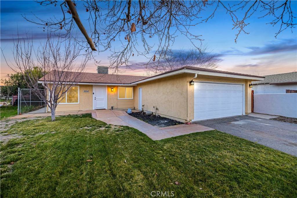 Lancaster, CA 93536,2250 W Avenue K15