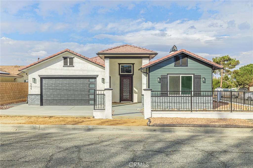 Palmdale, CA 93551,5629 W Avenue M-8