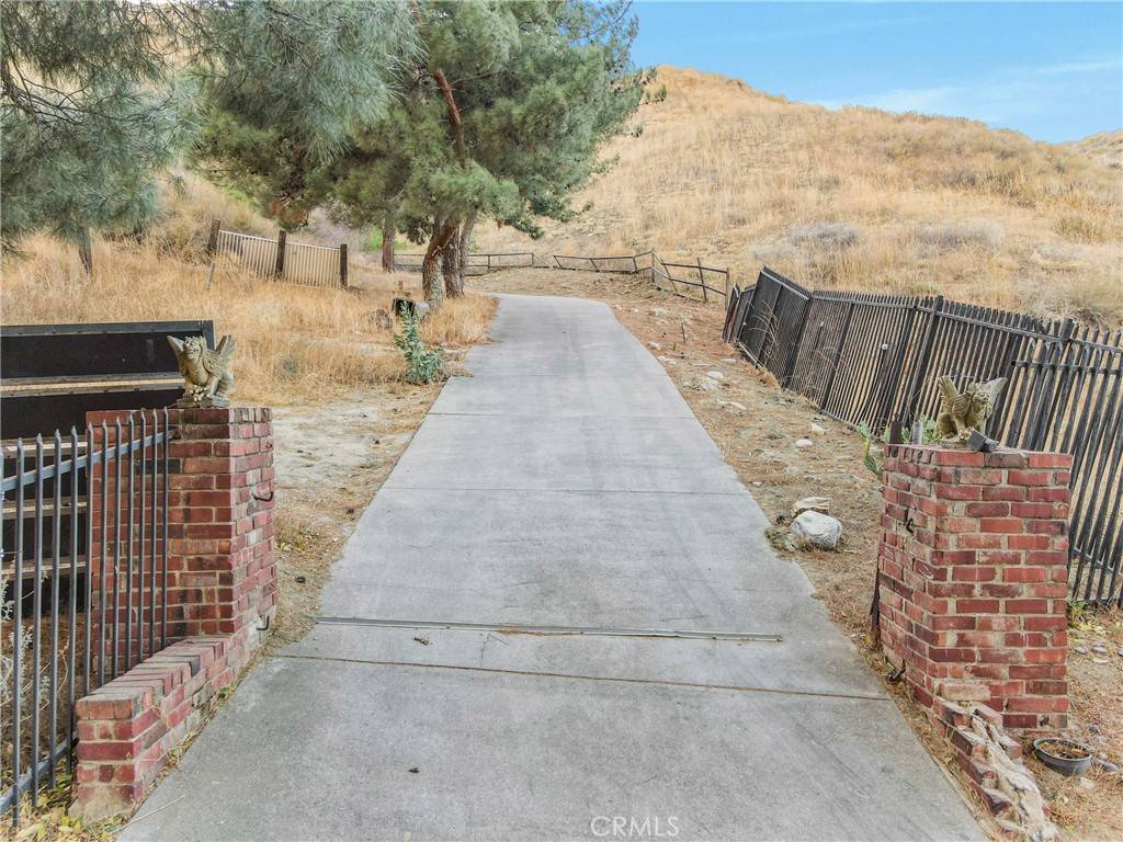 Castaic, CA 91384,28869 Paradise RD