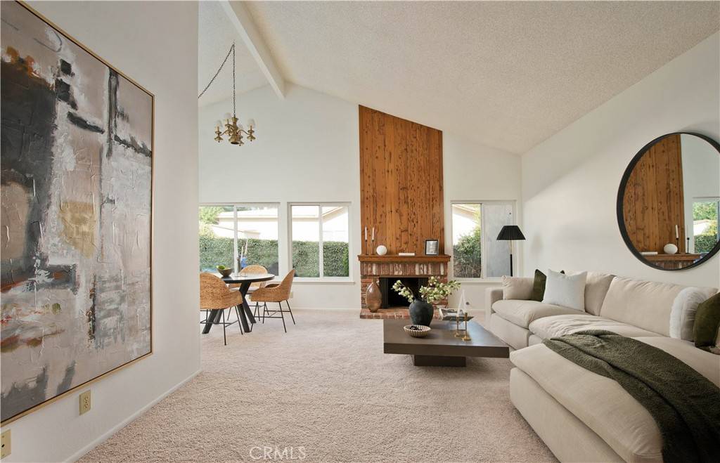 Simi Valley, CA 93065,843 N Thornwood ST