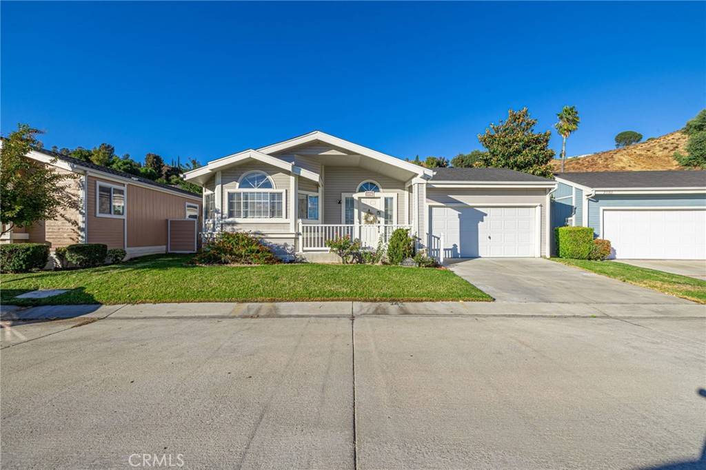 Canyon Country, CA 91351,20087 Crestview Dr.