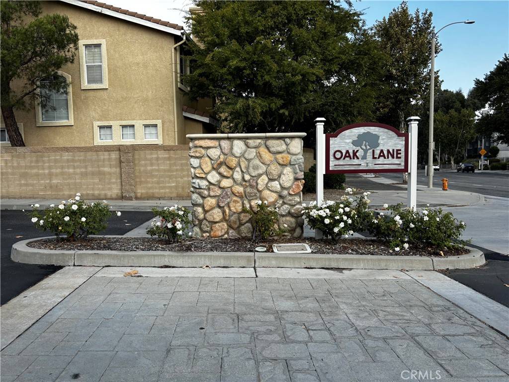 Valencia, CA 91350,22756 Little Fall CT