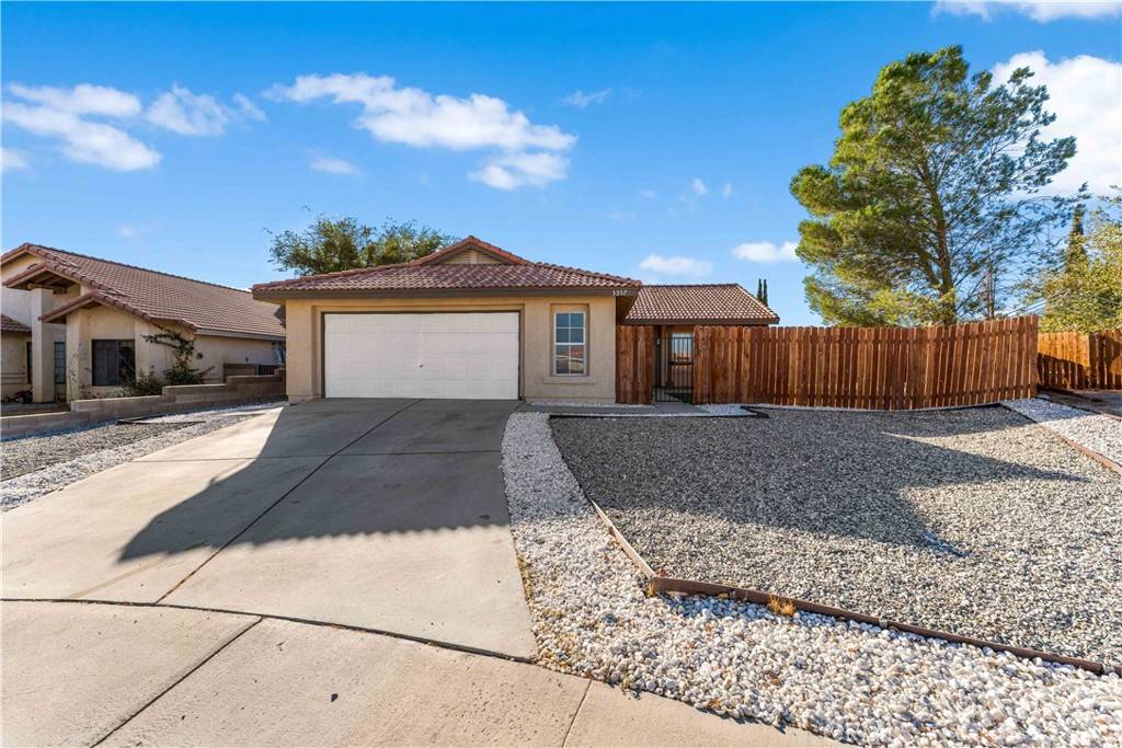 Rosamond, CA 93560,3357 Discovery Way