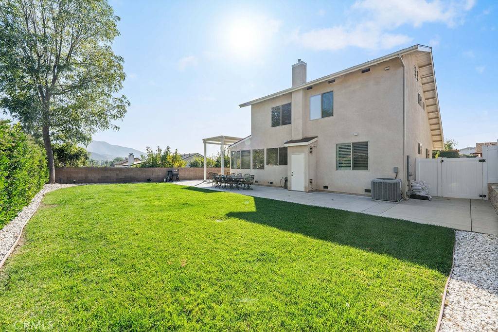 Newbury Park, CA 91320,842 Kenmore CIR