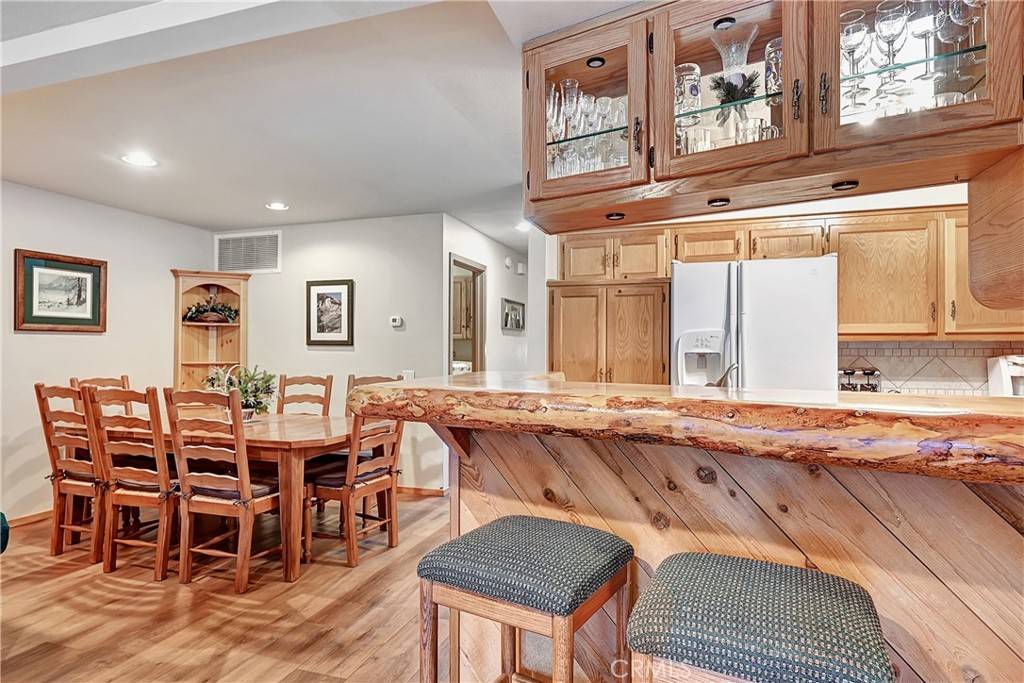 Mammoth Lakes, CA 93546,605 Golden Creek RD #605