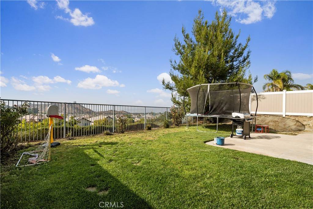 Canyon Country, CA 91387,26527 Cardinal DR