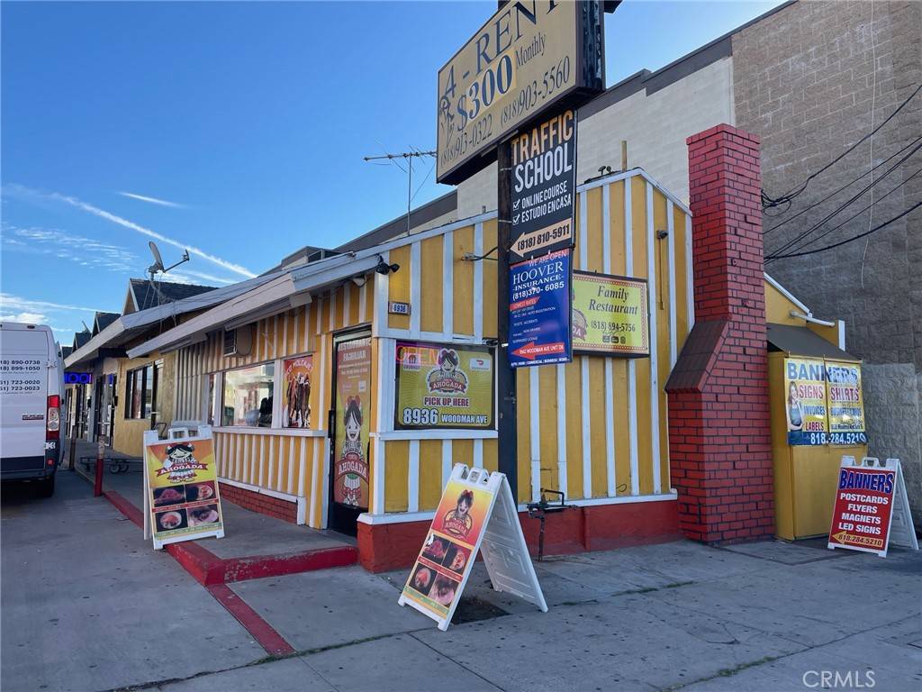 Arleta, CA 91331,8936 Woodman AVE #D,F