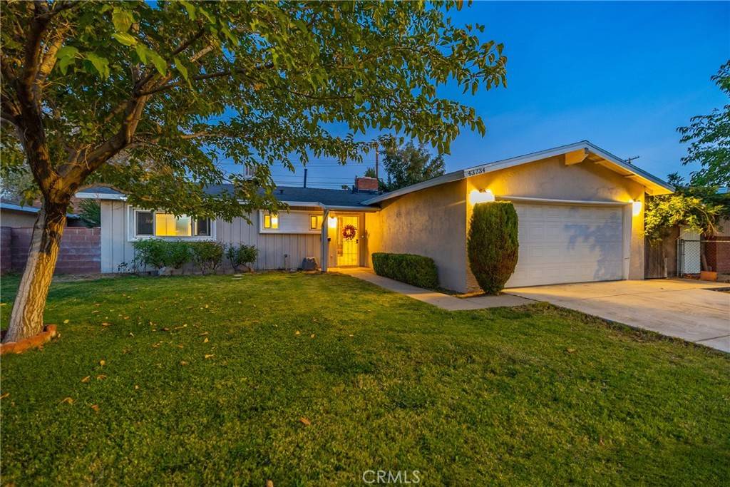 Lancaster, CA 93534,43734 Hardwood AVE