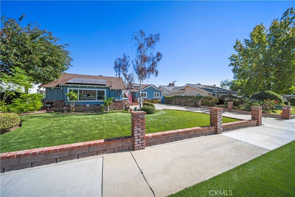 North Hills, CA 91343,9654 Valjean AVE