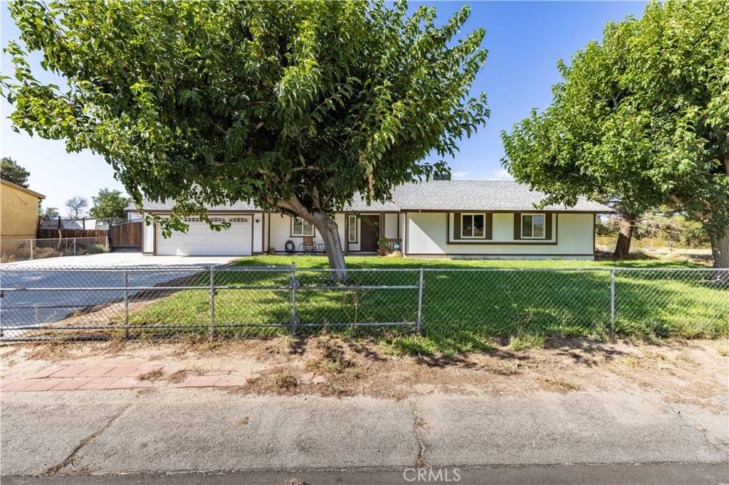 Lancaster, CA 93535,15833 Valeport AVE