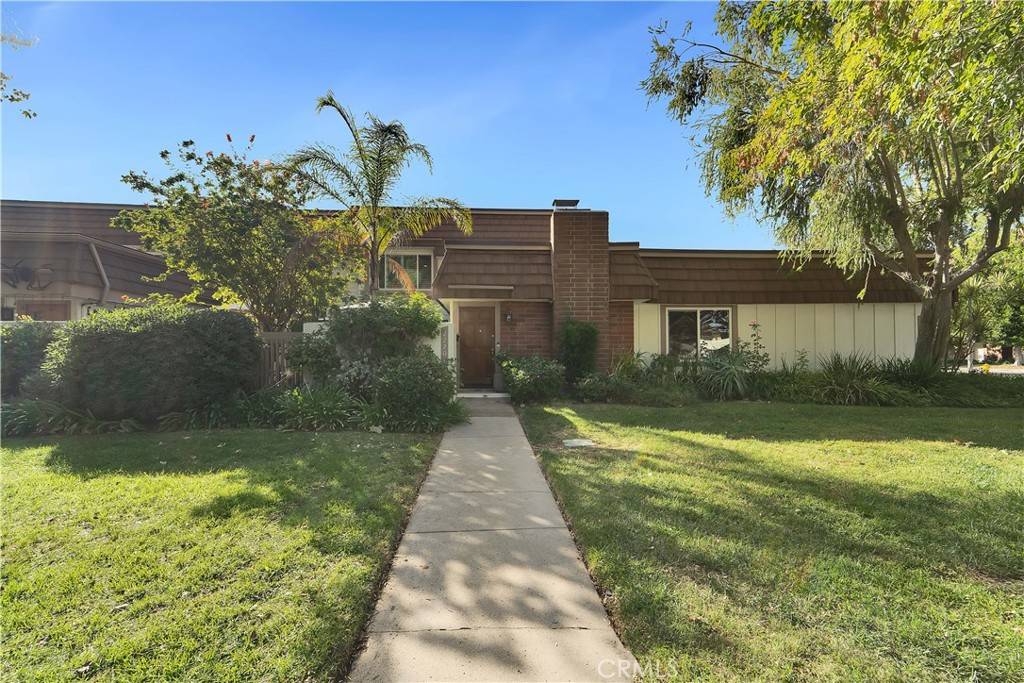 Chatsworth, CA 91311,22207 James Alan CIR