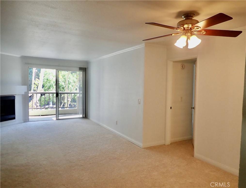 Woodland Hills, CA 91367,21400 Burbank BLVD #201