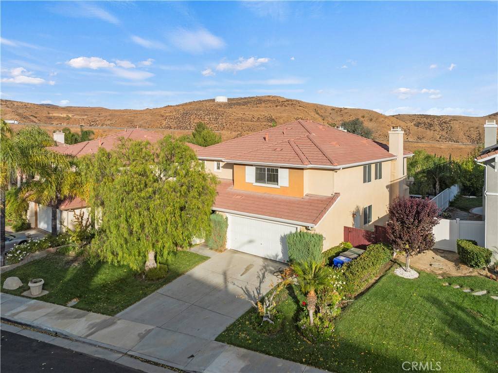 Castaic, CA 91384,28632 Black Oak LN