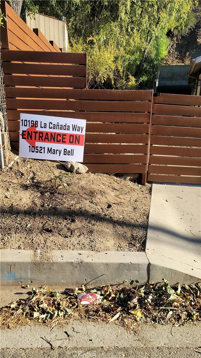 Sunland, CA 91040,10198 La Canada WAY