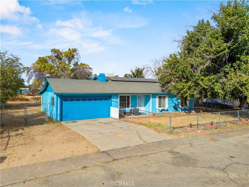 Lancaster, CA 93535,40963 177th ST E