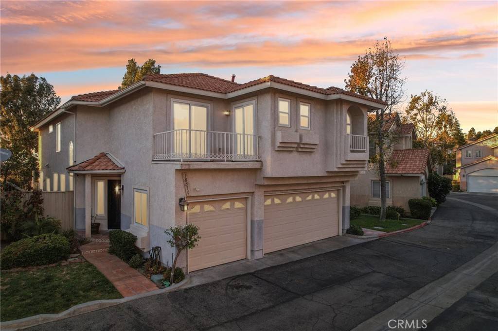 Canyon Country, CA 91351,18510 Himalayan CT