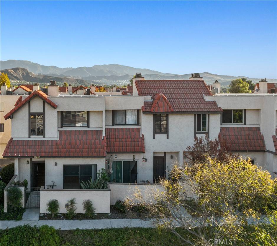 Canyon Country, CA 91387,27667 Ironstone DR #1