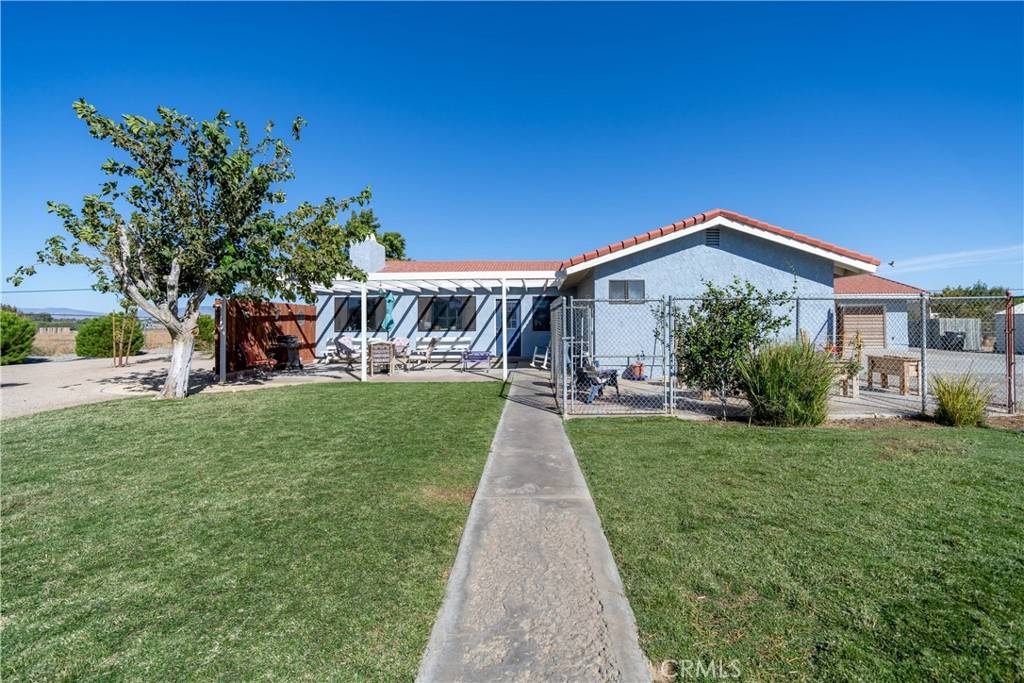 Lancaster, CA 93536,8156 W Ave E8