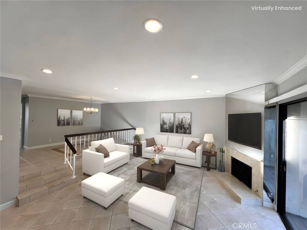 Woodland Hills, CA 91367,21800 Marylee ST #54