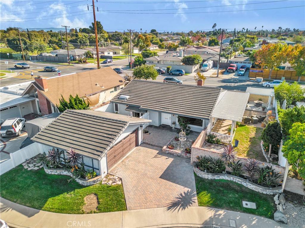 Costa Mesa, CA 92626,1657 Texas CIR