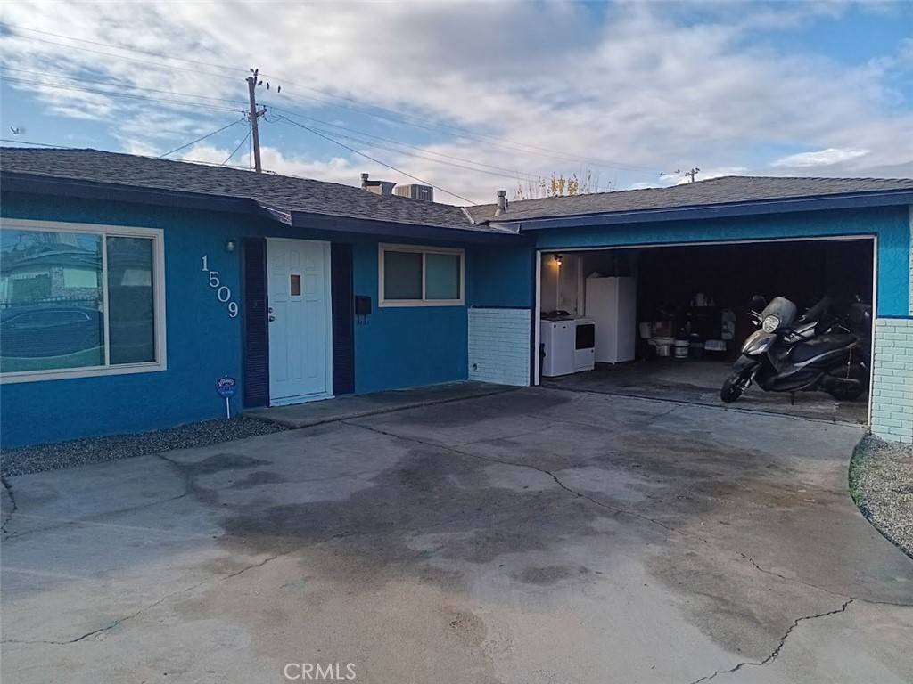 Bakersfield, CA 93304,1509 Ivan AVE