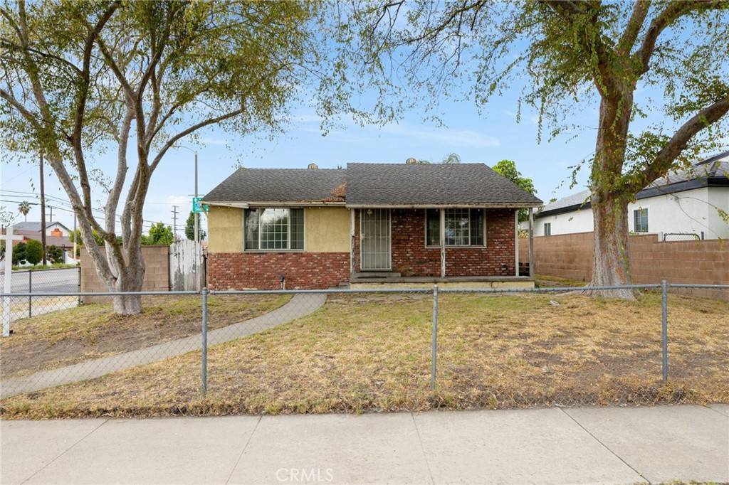 Arleta, CA 91331,13689 Garber ST