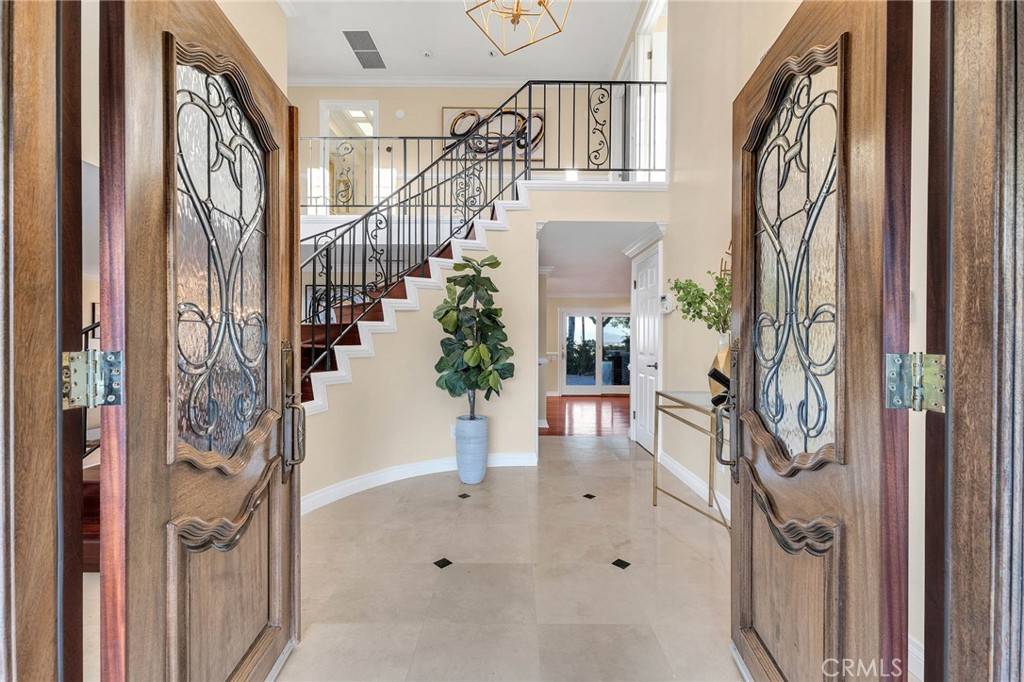 West Hills, CA 91307,6778 Julie LN