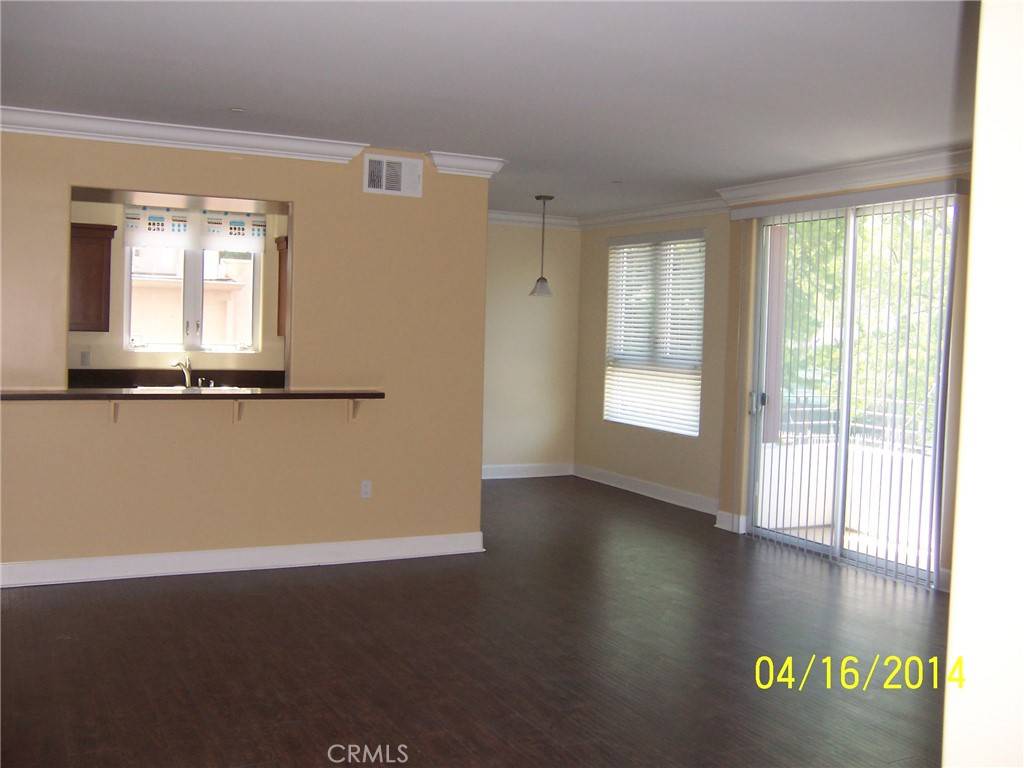 Studio City, CA 91604,4112 Whitsett AVE #204