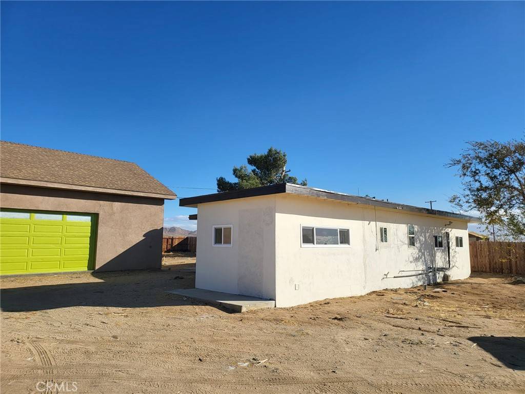 Lancaster, CA 93535,46462 140th ST E