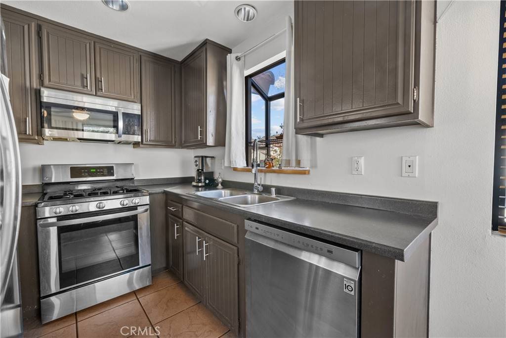 Canyon Country, CA 91387,18187 Sundowner WAY #826