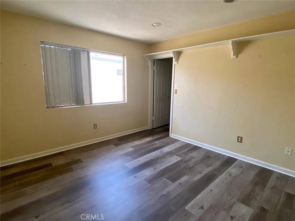 Panorama City, CA 91402,8801 Cedros AVE #11