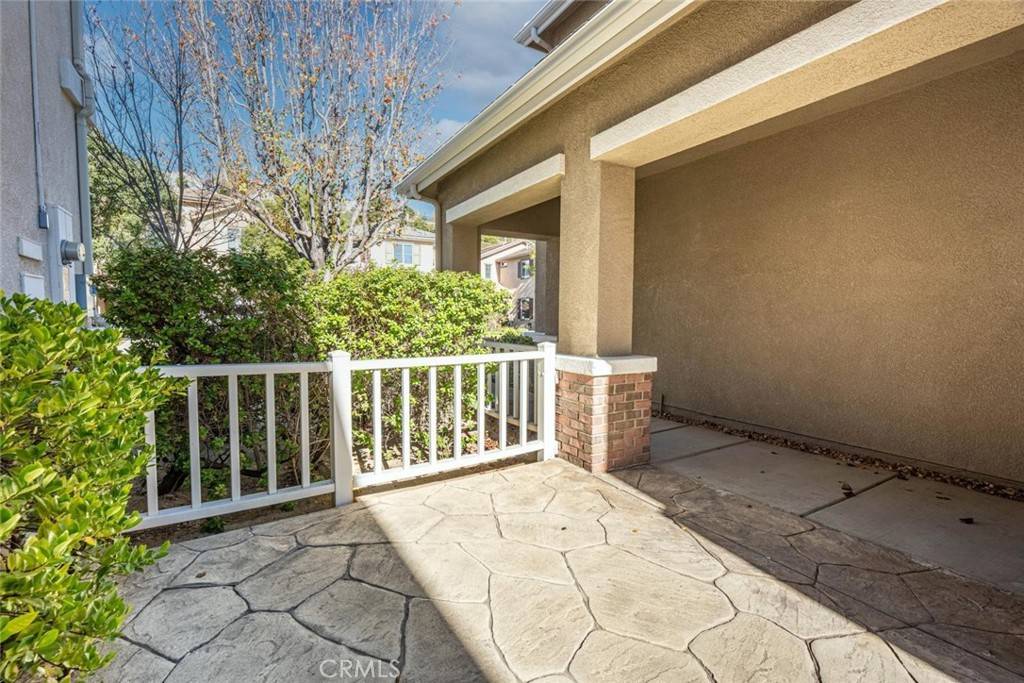 Valencia, CA 91354,24142 Tango DR