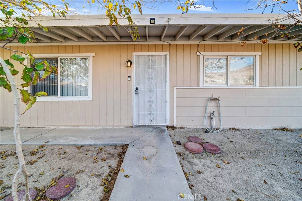 Trona, CA 93562,13685 Carson ST