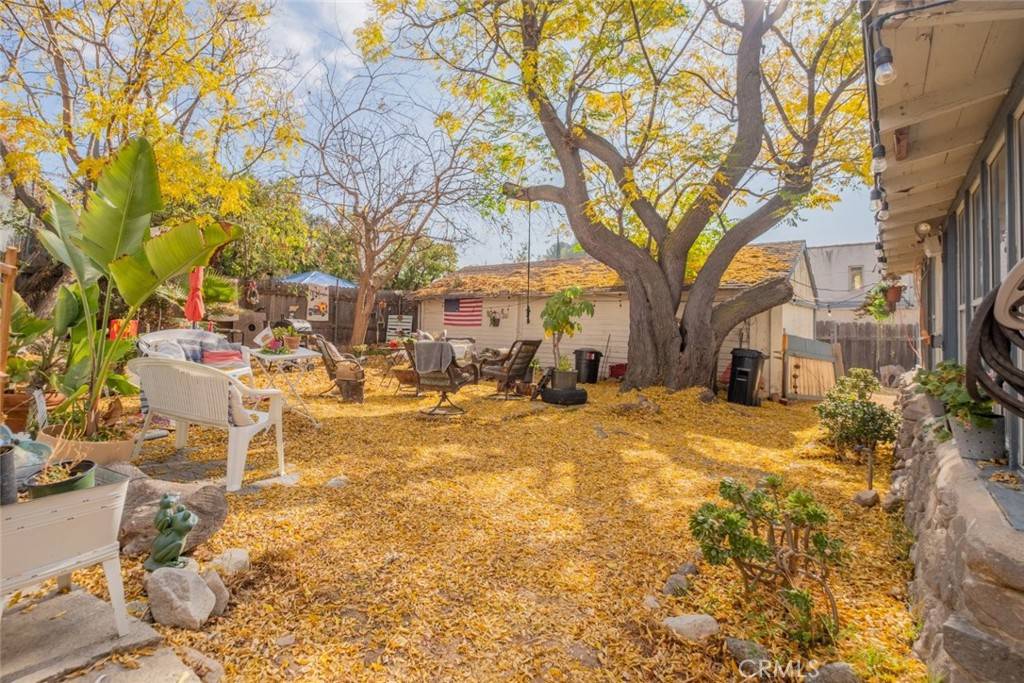 Montrose, CA 91020,2465 Florencita AVE