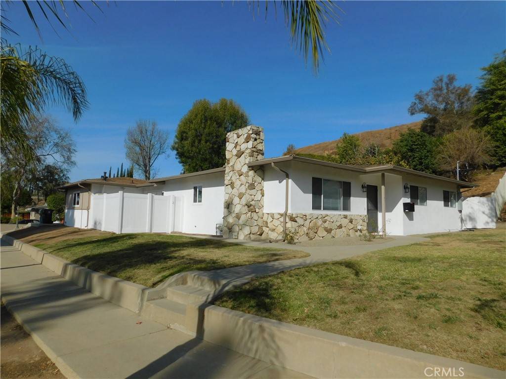 Sunland, CA 91040,11141 Mcvine AVE