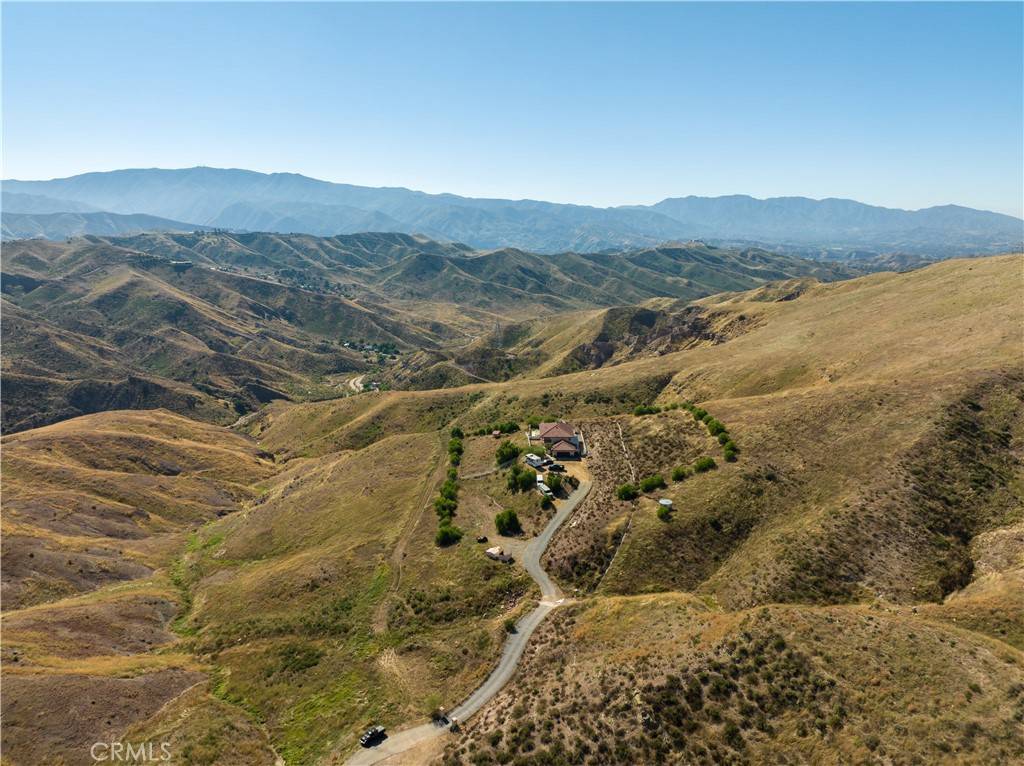 Agua Dulce, CA 91390,13560 Sego Road