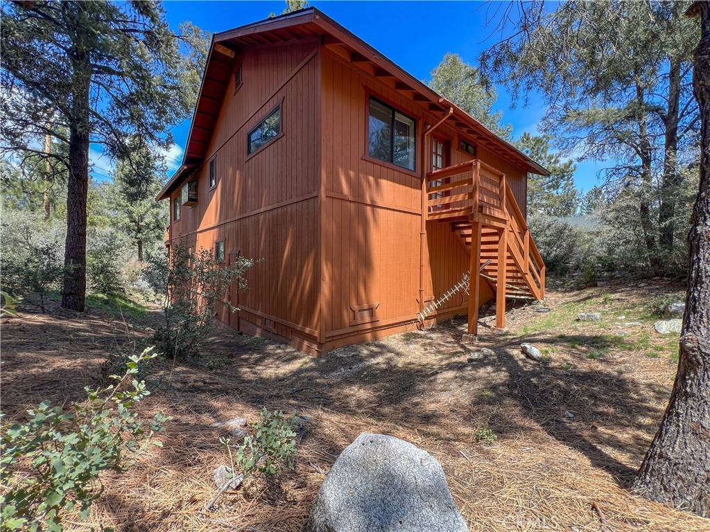 Pine Mountain Club, CA 93222,2206 Bernina DR