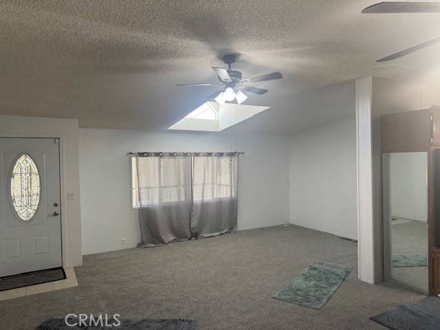 Rosamond, CA 93560,3303 N Sierra Hwy #60